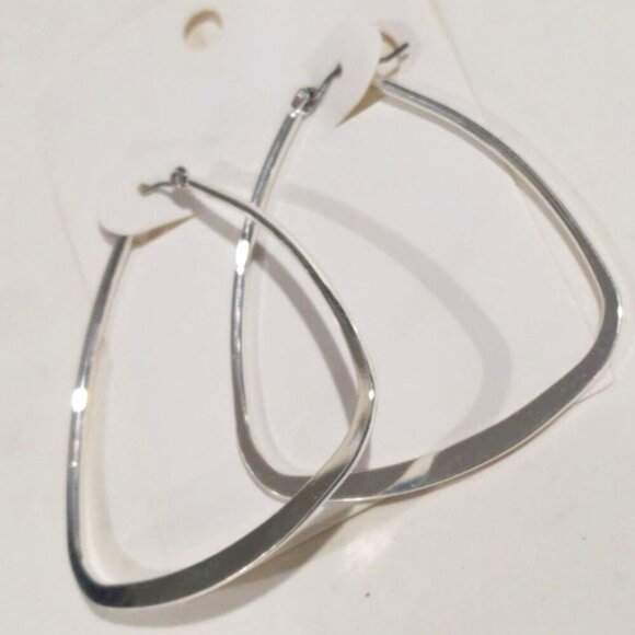 ✨ Elegant Silver-Tone Hoop Drop Earrings - 2-Inch Stylish Statement Jewelry ✨ - Picture 1 of 9